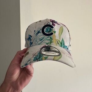 New Era Chicago C Floral 9FORTY Adjustable Cap - White with Blue & Green